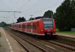 Ausfahrt des 425 601-2 als RE8 nach Linz am Rhein aus dem Rheydter Hbf am Abend des 2.