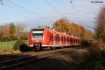 Anderswo ein tägliches Bild, aber auf der Rollbahn zwischen Osnabrück und Münster eine Rarität: 425526 als Leerzug am 21.10.2014 um 12.28 Uhr unterwegs am Ortsrand von Hasbergen in Richtung Münster.