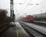 Ein Nachschuss von der Rhein Niers Bahn (RB33) aus Aachen-Hbf nach Heinsberg-Rheinland,Duisburg-Hbf kommt aus Richtung Aachen-West,Laurensberg,Richterich und rast durch Kohlscheid in Richtung