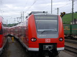 Am 14.07.2016 rangiert 425 145 aus dem Würzburg Hbf aus.