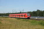 Nördlich von Waghäusel wurde 425 119 auf die Speicherkarte gebannt.
Aufnahmedatum: 23.07.2012