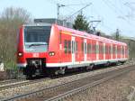 425 305 aus Geislingen/Steige kommend am 06.04.2007 kurz vor Plochingen.