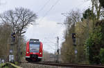 425 524-8 als RB 33 der Rhein-Niers-Bahn, auf der KBS 485 bei Frelenberg am 18.1.2018 auf den Weg nach Aachen ( kurz vor dem Stillstand der Bahn in NRW wegen Tief Friederike)