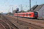 Nachschuss am 12.04.2017 auf den 425 632-7  Homburg  bei den Einfahrt in den Bahnhof von Ensdorf (Saar) als RB70 (Merzig (Saar) - Kaiserlautern Hbf).