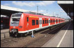 DB 425567-5 wartet in Hamm am 13.07.2003 auf Fahrgäste nach Paderborn.