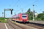 425 003-1 fährt als S1 nach Schönebeck Bad Salzelmen in Magdeburg Neustadt ein.