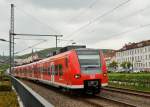 Aus dem Bahnhof Mosbach Baden ist sogerade der 425 216-9 ausgefahren mit dem Ziel Neckarelz.