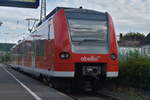 Nach dem die Fahrt des 426 020-4 auf Gleis 12 in Neckarelz ein Ende fand, leuchtete noch längere Zeit das Spitzensignal.