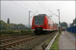 426 515/015 und 426 526/026 fahren als RE16 (RE 29679)  RUHR-SIEG-EXPRESS  von Essen Hbf nach Siegen. (10.10.07)