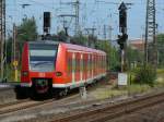 426 515-3 bei der Ausfahrt aus dem Hauptbahnhof Oberhausen am 31.8.2008