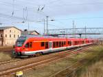 Ein Flirt verlsst den Hbf Stralsund. am 19.04.08