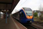 427 007 (Stadler Flirt) der cantus Verkehrsgesellschaft mbH als CAN29777 (R6) von Bebra steht im Endbahnhof Eisenach. [1.5.2017 - 15:57 Uhr]