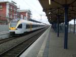 Hier steht ein Flirt EMU4 des Hellwegnetzes der Eurobahn in Soest als RB59 nach Dortmund am 13.3.