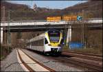 ET6.02 und ET7.04 sind als RE13  Maas-Wupper-Express  von Hamm(Westf) in Richtung Hagen unterwegs und passieren den ehamligen Bahnhof Westhofen. (17.04.2010)