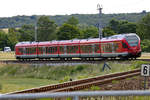 RE 9 von Sassnitz nach Lietzow in der Kurve von Mukran-Borchtitz. - 29.06.2018
