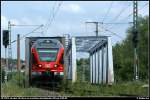 Br 429  Flirt  aus Sassnitz kurz vor erreichen des Rostocker Hbf. Auf dem Bild berquert der Triebwagen gerade die Warnow. Aufgenommen am 22.06.08