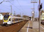 ET 7.03 und 7.12 durchfahren auf ihrem Weg nach Hamm(Westf), Dsseldorf-Flingern am 24.03.2010