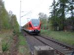 429 027 am 08.Mai 2010 als RE 33314 Binz-Stralsund bei der Einfahrt in Prora.Die Aufnahme ist ein Nachschuss und entstand von der Ortsschranke!