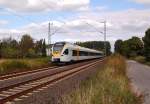 Hier donnert der Grasschnupperexpress alias RE 13 gen Mnchengladbach am Samstag den 1.September 2012. Es ist der Eurobahntriebwagen ET 7.12 der abgelichtet ist.