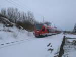 RE 13008 Sassnitz-Rostock,gefahren vom 429 028,verlie am 29.Mrz 2013,die Station Sagard.