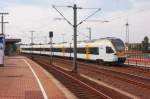 Nachschu auf den ET 7.01 der Eurobahn in Neuss am Kaiser, auf seinem Weg nach Venlo als RE 13.