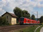 Der 440 206 als RE nach Mnchen am 11.09.2010 bei der Durchfahrt in Pleinting. 