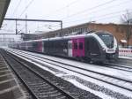 Wenn man nach Braunschweig will, aber im Zug nach Hannover sitzt, muß man in Wolfsburg in die Regionalbahn umsteigen.