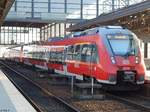 442 140 in Berlin am Bahnhof Zoo am 09.06.2016