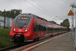 Es war am 05.07.2019 ein nasse angelegenheit als 442 340 als S1 von Warnemünde nach Rostock Hbf in den Haltepunkt Rostock-Marienehe einfuhr.