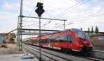 Noch kein Halt der RB 14 am Bahnsteig in Berlin Ostkreuz am 26.07.2013.