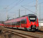 Der neue Ostsee-Hamster 442 346-3 als S3 von Gstrow nach Warnemnde bei der Einfahrt im Rostocker Hbf.23.02.2014 