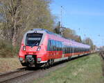 442 850 als S2(Warnemünde-Rostock)bei der Einfahrt in Rostock-Bramow.16.04.2022