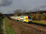 Der ET 445 107 als Flüchtlingssonderzug am 14.11.2015 unterwegs bei Seestetten.