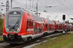 445 007-1 rangiert am 20.10.2018 als Leerzug aus dem Rostocker Hauptbahnhof ins BW.