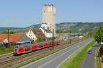 445 061 mit RE 4611 (Frankfurt (Main) Hbf - Würzburg Hbf) bei Karlstadt, 07.05.2020