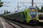 Am 28.05.21 fuhr 445 024 als RE7 (RE 21135) durch Elmshorn weiter nach Hamburg Hauptbahnhof.