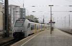 aus dem Nebel - 460 007-8 TransRegio MittelrheinBahn am 28.10.2019 - Köln Hbf 