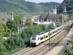 460-004 hat am 13.8.10 als MRB 84138 den Bahnhof von St. Goar verlassen und fhrt weiter nach Kln Messe/Deutz.
