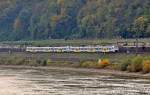 BR 460 unterwegs von Remagen nach Bonn am Rheinufer - 26.10.2010