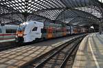 462 116-5 fährt am 13.07.2019 als RE5 (RE28523)  Rhein-Express  von Wesel nach Koblenz Hauptbahnhof in den Kölner Hauptbahnhof ein.