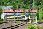 Nachschuß auf den noch mit Abellio-Logo versehenen 8442 805 der als RE10a nach Mannheim unterwegs ist.