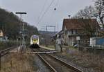 Nachschuß auf den RB 18 nach Tübingen beim Verlassen von Neudenau um 16:03 Uhr gen Herbolzheim. Foto vom geöffneten BÜ Bahnhofstraße aus gemacht. 31.1.2021