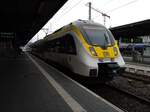 DB Regio 442 817 als MEX 17a nach Bittigheim Bissingen am 30.11.25 in Pforzheim Hbf 