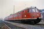 DB-Baureihe 456 vor dem Bw Heidelberg, 03.11.1984 