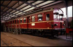 Eisenbahn Museum Bochum Dahlhausen am 11.5.1991: ET 8507 in der modernen Fahrzeughalle