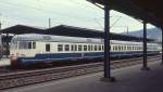 427 405 wartet im Februar 1985 im Bahnhof Plochingen auf Fahrgäste in Richtung Geislingen/Steige