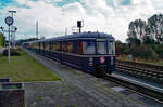 470 426 am 03.10.1999 an der Hamburger S-Bahn-Station Mittlerer Landweg.