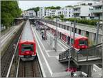 S-Bahnhof Blankenese mit Zügen nach Wedel und Flughafen(Poppenbüttel.