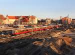 Ein 485 als S3 am 28.12.2012 bei der Einfahrt in Berlin-Ostkreuz.