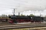 ... und dann kam auch schon 41 018 mit ihrem Sonderzug. (Augsburg Hbf, 25.10.2009).